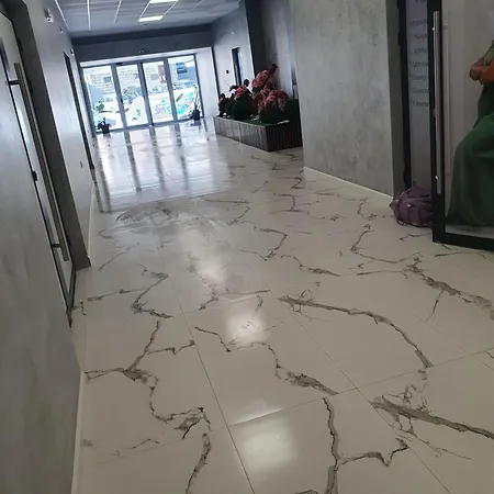 شقة балкан тауър 2 '5 *