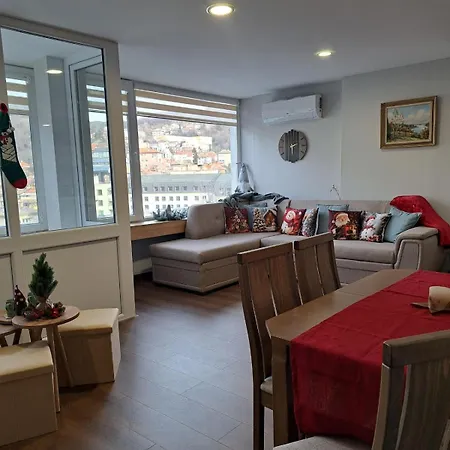 شقة балкан тауър 2 '5 *