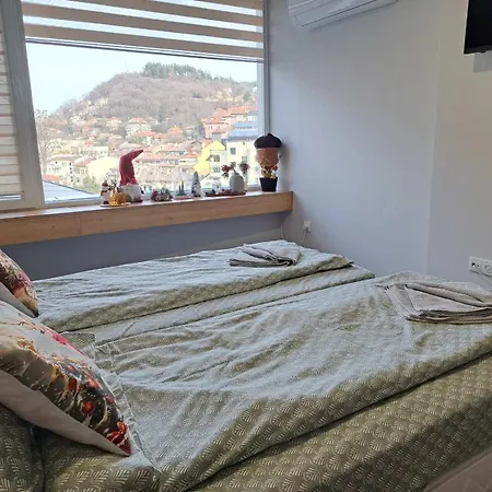 شقة балкан тауър 2 '5 *